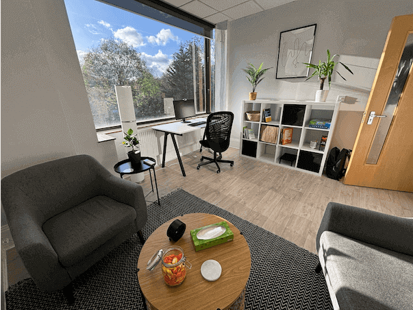 the-oak-tree-practice-office